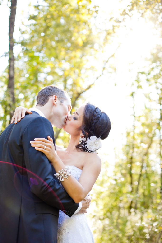 wedding couple kiss in port moody